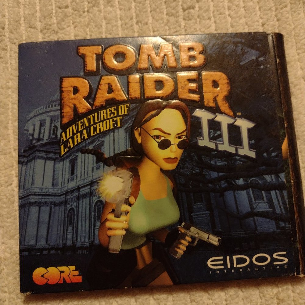 TOMB RAIDER III COMPACT DISC GAME